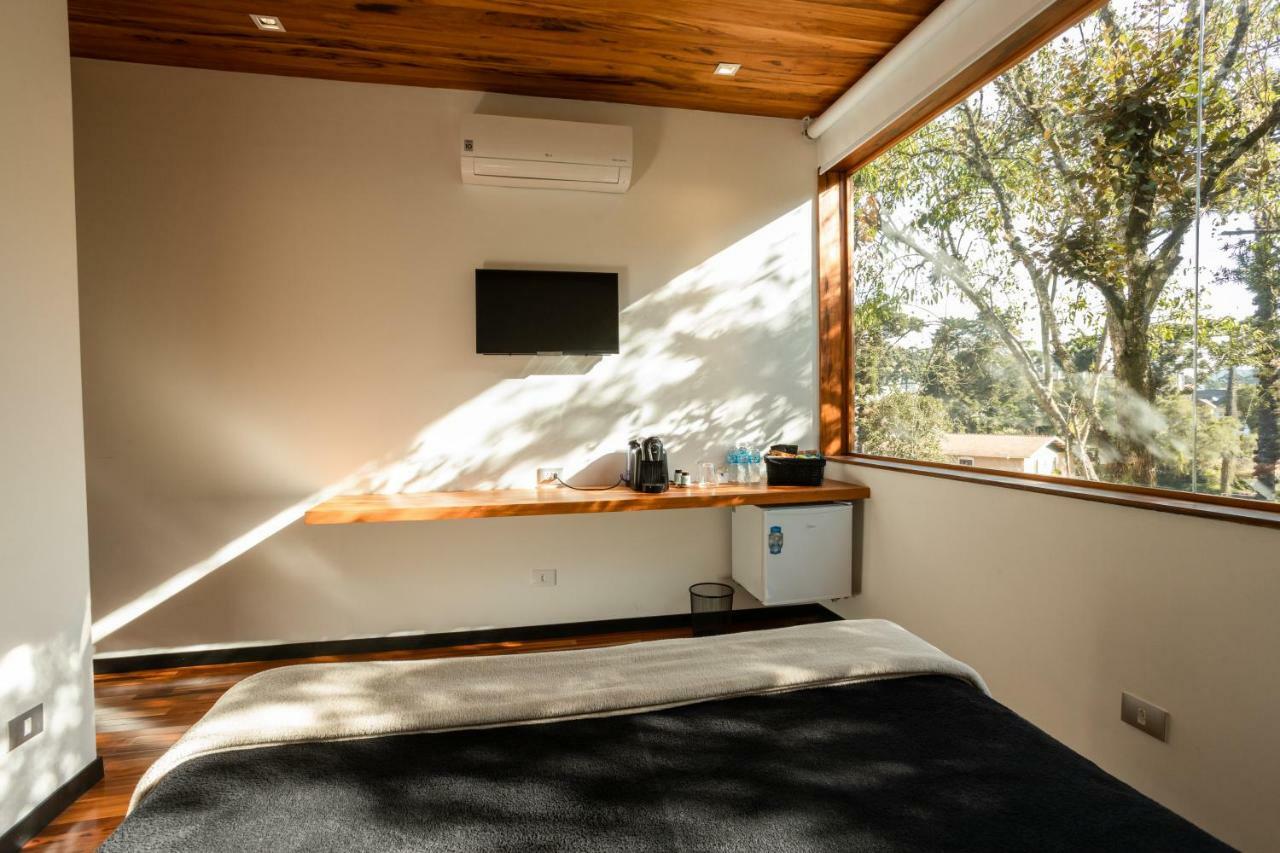 Winter Suites Campos Do Jordao - Capivari Bagian luar foto